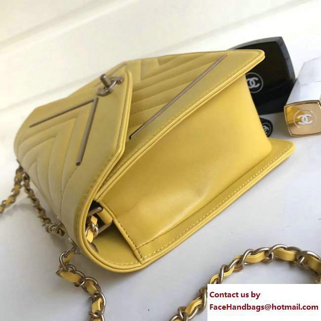 Chanel Lambskin & gold metal Chevron small/medium Flap Bag yellow